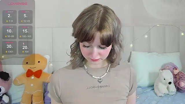 AdeleSilvy online show from 06-25-26, 01:49