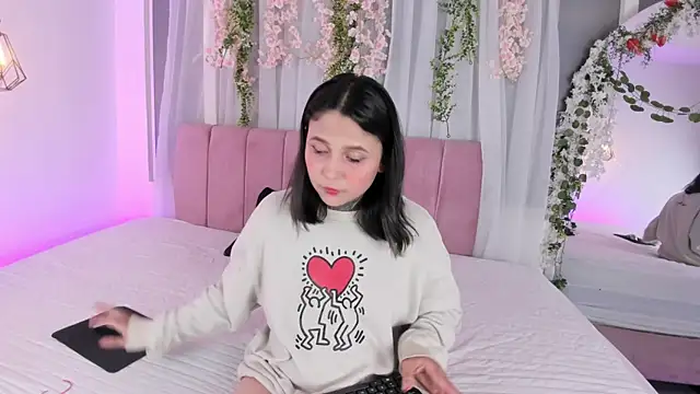 Snapshot of nicky_bonny18 chatting on 03-03-26, 12:11 nicky bonny18 online show from 03-03-26, 12:11