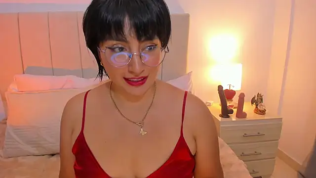 Snapshot of nathy_bush chatting on 06-30-26, 08:32 nathy bush online show from 06-30-26, 08:32