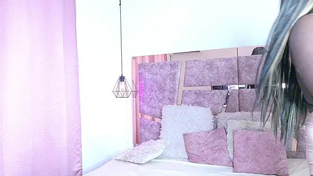 JuliKeita online show from 02-03-26, 02:53