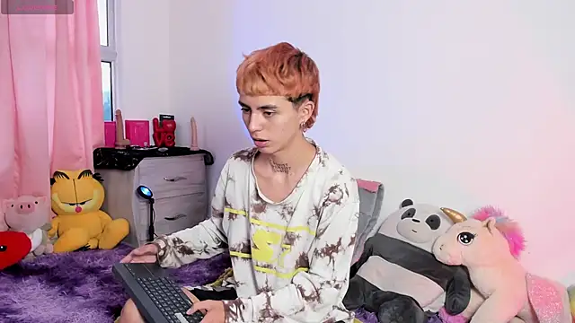 Maiky Cooper01 online show from 03-18-26, 02:53