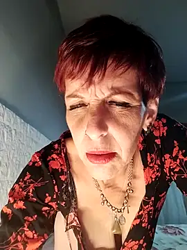 Snapshot of Juguetonafogosa5 chatting on 03-26-26, 01:22 Juguetonafogosa5 online show from 03-26-26, 01:22