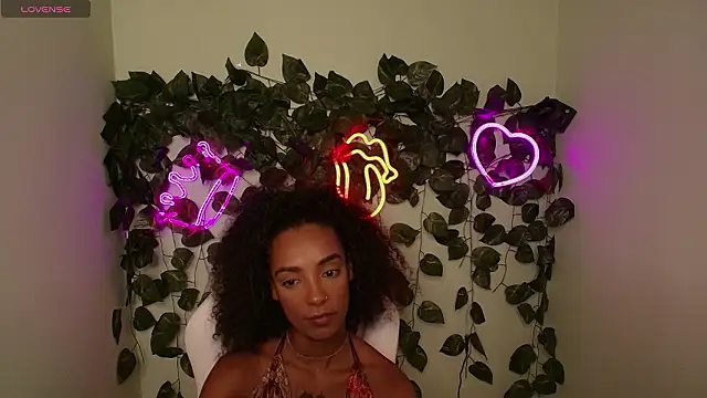 Lisa Sutton online show from 02-04-26, 08:58