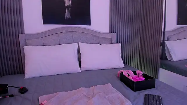 Naia-Nore online show from 03-11-26, 12:49