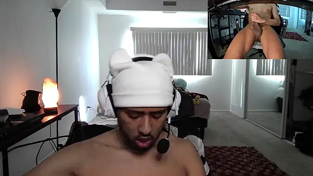 Embersboudoir online show from 02-07-26, 08:34