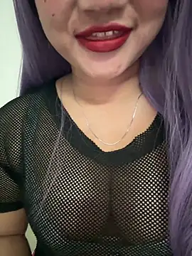 Snapshot of Rubydesire chatting on 04-20-26, 04:43 Rubydesire online show from 04-20-26, 04:43