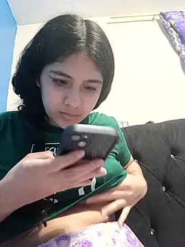 Snapshot of diosa_sofia19 chatting on 02-20-26, 02:30 diosa sofia19 online show from 02-20-26, 02:30