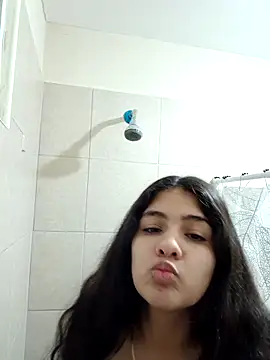 Snapshot of diosa_sofia19 chatting on 06-03-26, 03:42 diosa sofia19 online show from 06-03-26, 03:42