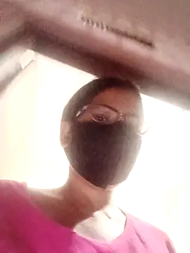 sexyqueen558 online show from 03-07-26, 12:35