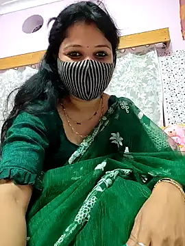 Snapshot of Priyaji7575 chatting on 02-22-26, 11:09 Priyaji7575 online show from 02-22-26, 11:09