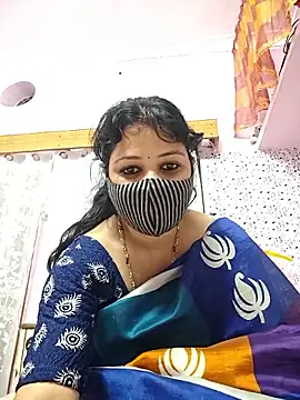 Snapshot of Priyaji7575 chatting on 02-25-26, 11:20 Priyaji7575 online show from 02-25-26, 11:20