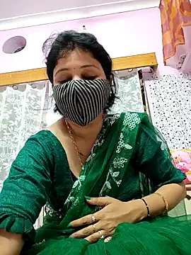 Snapshot of Priyaji7575 chatting on 02-27-26, 05:24 Priyaji7575 online show from 02-27-26, 05:24