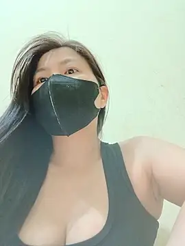 Lyly-68688 online show from 06-18-26, 09:25