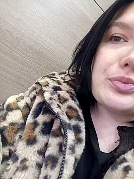 VelvetQueenXx online show from 01-18-26, 01:59