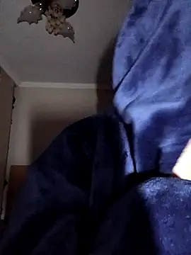 VelvetQueenXx online show from 02-09-26, 04:00