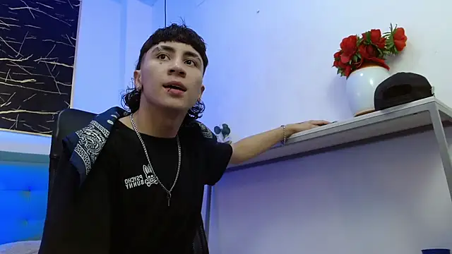 XanderGrey8 online show from 02-09-26, 07:29