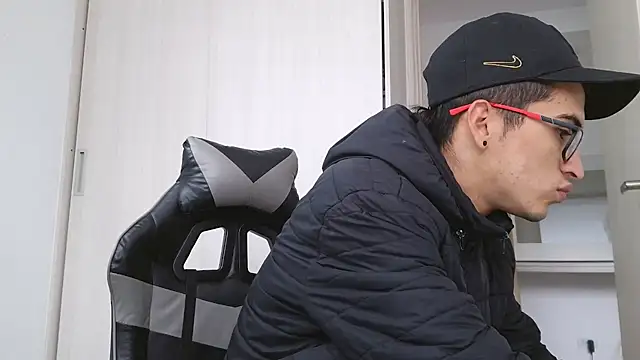 Nico viper 1 online show from 02-03-26, 04:23