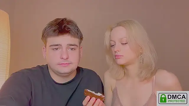 your molly mark  online show from 03-06-26, 11:12