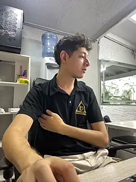 Snapshot of unapollogetic chatting on 03-16-26, 12:09 unapollogetic online show from 03-16-26, 12:09