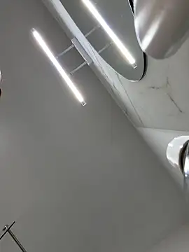 Missolevelvet online show from 01-18-26, 08:12