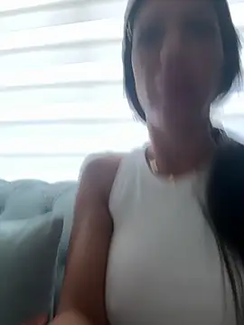 Missolevelvet online show from 05-24-26, 08:19