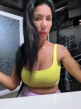 Missolevelvet online show from 06-17-26, 08:43