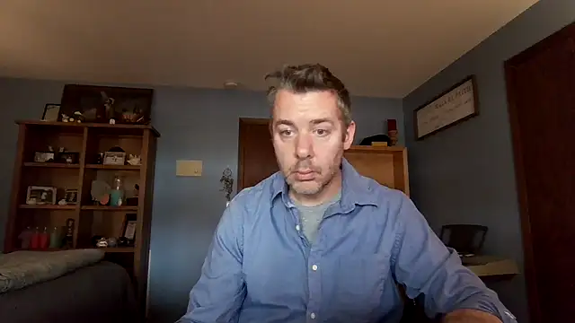 chrisw8140 online show from 03-10-26, 06:24