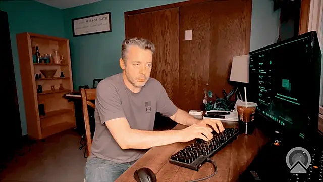 chrisw8140 online show from 06-29-26, 01:23