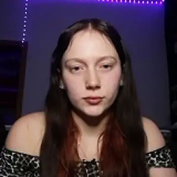 YoungLisaa18 online show from 01-12-26, 08:03