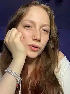 Snapshot of YoungLisaa18 chatting on 03-25-26, 07:53 YoungLisaa18 online show from 03-25-26, 07:53