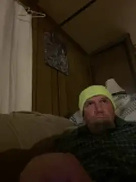 Snapshot of sofnhornyforu chatting on 03-08-26, 05:22 sofnhornyforu online show from 03-08-26, 05:22