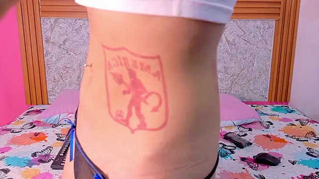 18littledevil online show from 02-02-26, 07:56