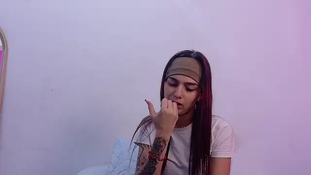 18littledevil online show from 02-03-26, 07:52