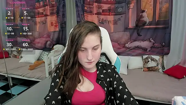 Snapshot of KiraDuvall chatting on 02-26-26, 05:34 KiraDuvall online show from 02-26-26, 05:34