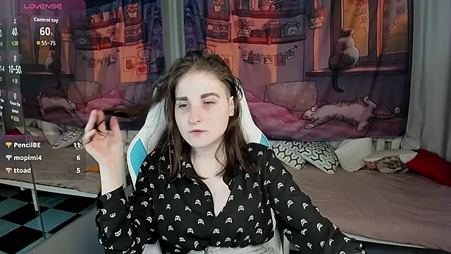 Snapshot of KiraDuvall chatting on 03-15-26, 08:04 KiraDuvall online show from 03-15-26, 08:04