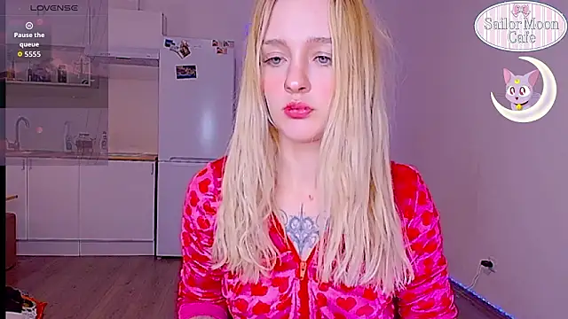 Snapshot of sailormoon666_ chatting on 03-26-26, 03:23 sailormoon666 online show from 03-26-26, 03:23