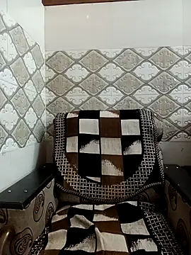 Cute purnima143 online show from 02-10-26, 05:44