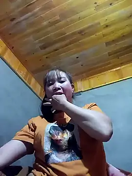 Snapshot of karara97 chatting on 03-08-26, 07:06 karara97 online show from 03-08-26, 07:06