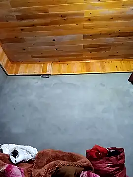 Snapshot of karara97 chatting on 03-22-26, 10:57 karara97 online show from 03-22-26, 10:57