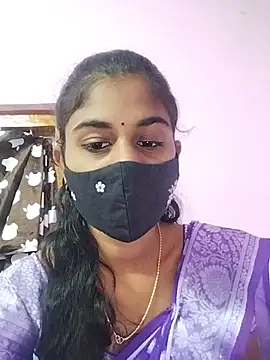 Snapshot of Tamil_Hot_RoyalQueen chatting on 02-13-26, 05:09 Tamil Hot RoyalQueen online show from 02-13-26, 05:09