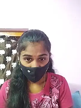 Snapshot of Tamil_Hot_RoyalQueen chatting on 02-22-26, 05:11 Tamil Hot RoyalQueen online show from 02-22-26, 05:11