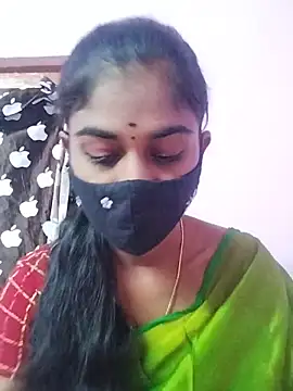 Snapshot of Tamil_Hot_RoyalQueen chatting on 03-09-26, 04:44 Tamil Hot RoyalQueen online show from 03-09-26, 04:44
