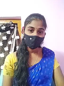 Snapshot of Tamil_Hot_RoyalQueen chatting on 03-12-26, 04:13 Tamil Hot RoyalQueen online show from 03-12-26, 04:13