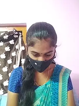 Snapshot of Tamil_Hot_RoyalQueen chatting on 03-18-26, 03:37 Tamil Hot RoyalQueen online show from 03-18-26, 03:37