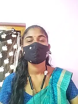 Snapshot of Tamil_Hot_RoyalQueen chatting on 03-19-26, 03:43 Tamil Hot RoyalQueen online show from 03-19-26, 03:43