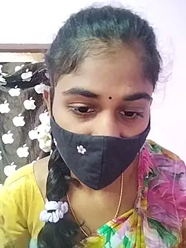 Snapshot of Tamil_Hot_RoyalQueen chatting on 03-20-26, 05:18 Tamil Hot RoyalQueen online show from 03-20-26, 05:18