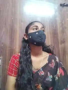Snapshot of Tamil_Hot_RoyalQueen chatting on 03-27-26, 08:26 Tamil Hot RoyalQueen online show from 03-27-26, 08:26