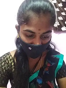 Snapshot of Tamil_Hot_RoyalQueen chatting on 03-31-26, 05:02 Tamil Hot RoyalQueen online show from 03-31-26, 05:02