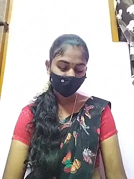 Snapshot of Tamil_Hot_RoyalQueen chatting on 04-20-26, 04:54 Tamil Hot RoyalQueen online show from 04-20-26, 04:54