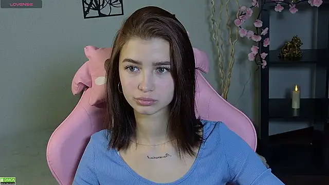 kity Jafaela online show from 02-04-26, 08:20